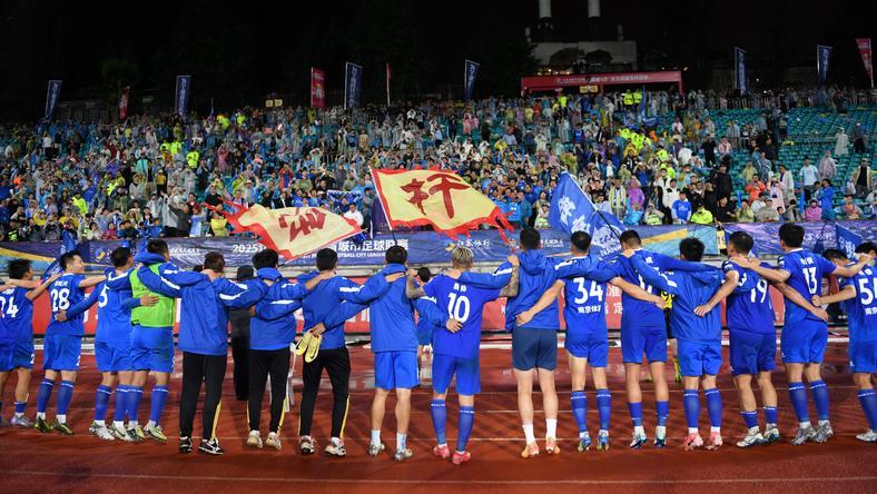 到底是谁在踢苏超?